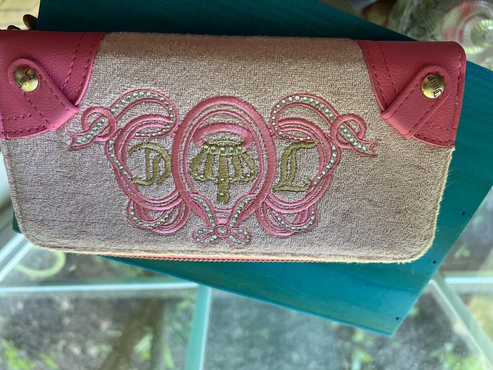 Juicy Couture